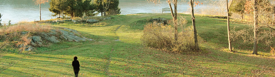 feature-retreat1 Walking Meditation at the 2011 Retreat for Educators